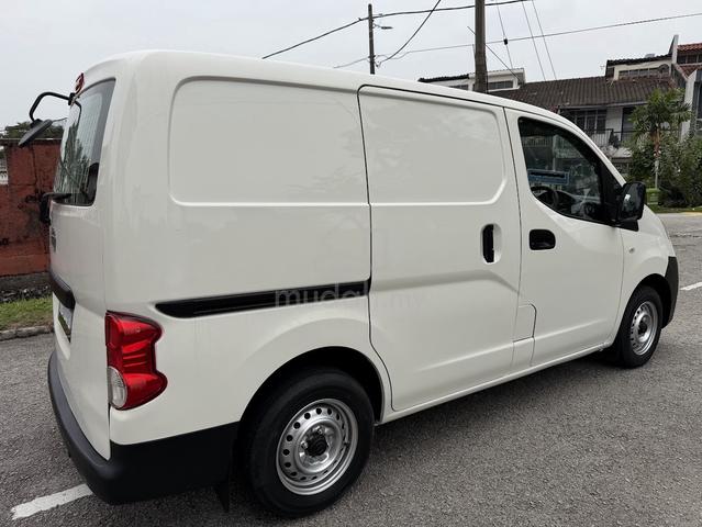 Nissan NV200 PANEL VAN 1.6 (M) TIP TOP CONDITION - 2