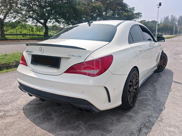 2015 Mercedes Benz CLA-CLASS 2.0 45 AMG (CBU) - 4