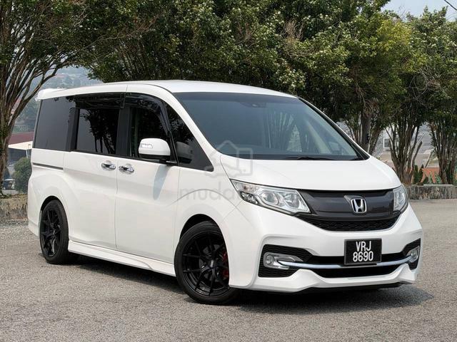 2017 Honda STEPWAGON 1.5 SPADA (A) ORI LOW MILAGE - 1
