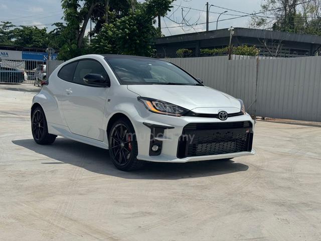 4605KM 2023 Toyota GR YARIS RZ HIGH PERFORMANCE - 1