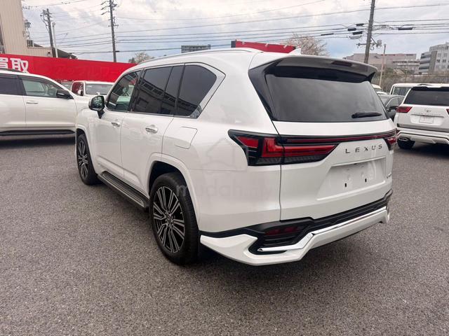 2023 Lexus LX600 with Modellista Bodykit (7Seater) - 4