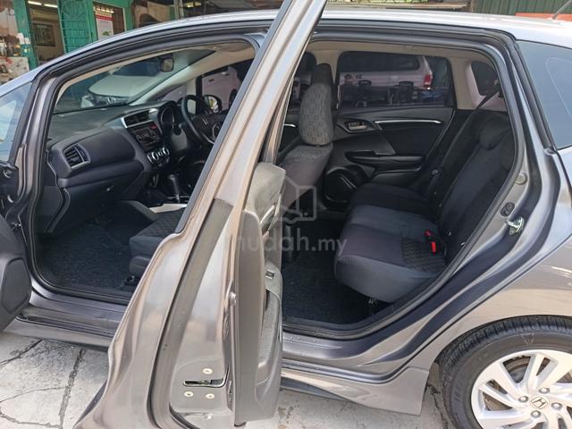 2015 Honda JAZZ 1.5 E (A) - 4
