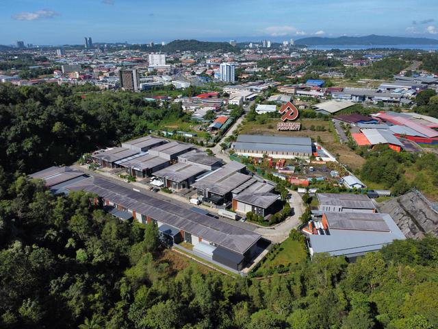 The Factory Inanam / Kilang Inanam Warehouse 1
