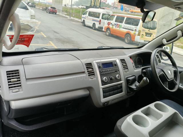 2021Foton VIEW C2 2.0 (M) Semi Panel Van Petrol - 5
