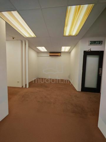 Desa Tebrau 1st floor shop for rent 1