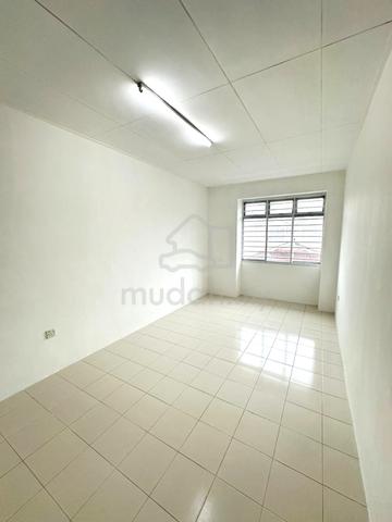 Double Storey Medium Cost House Bandar Putra, Kulai 775sqft 4