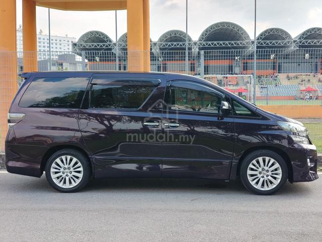 2013 Toyota VELLFIRE 2.4 Z (A) Boleh Loan - 3