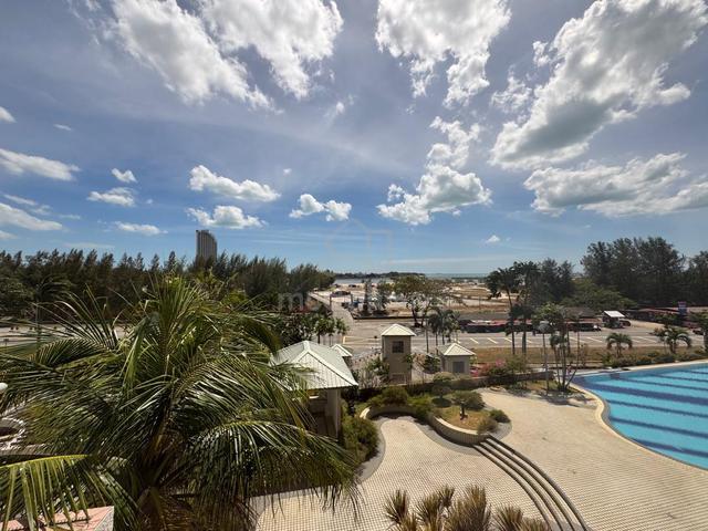 Golden Coast Condominium 1