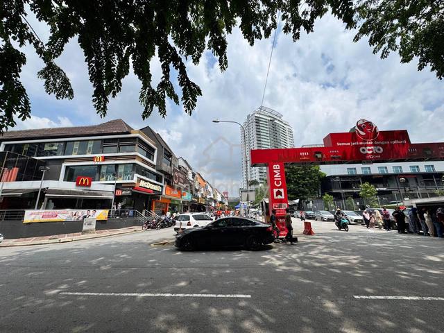 {SHOP OFFICE} Shop Lot @ Jalan Tun Mohd Fuad, Taman Tun Dr Ismail 1