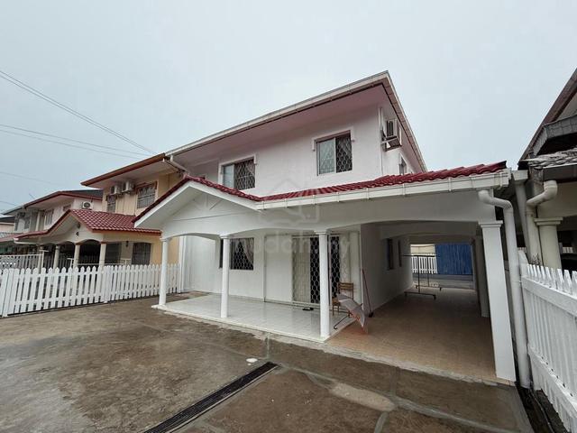 Taman Da Hua 1, Double Storey Semi Detached For Rent, Tawau, Sabah. 1