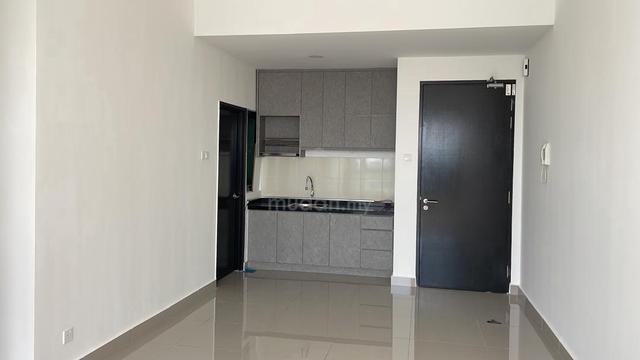 Kiara Plaza 1