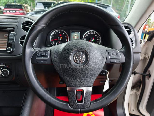 Volkswagen TIGUAN 2.0 TSI 4MOTION SUV E/SEAT WRNTY - 4
