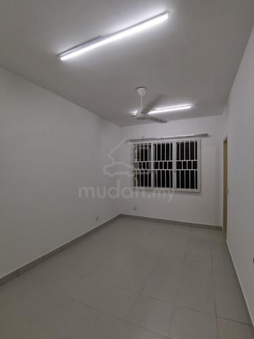 De Bayu Apartment 2