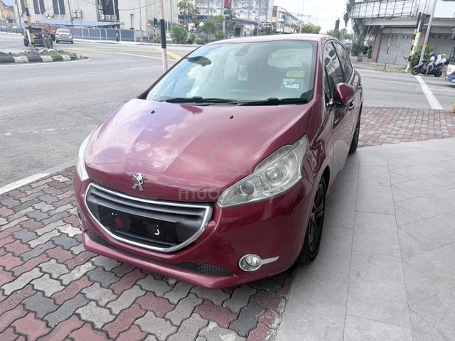 2014 Peugeot 208 1.6 VTi ALLURE (A) - 1