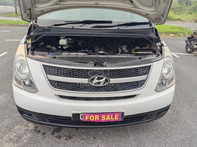 2009 Hyundai Starex 2.5 (A) Diesel - 3