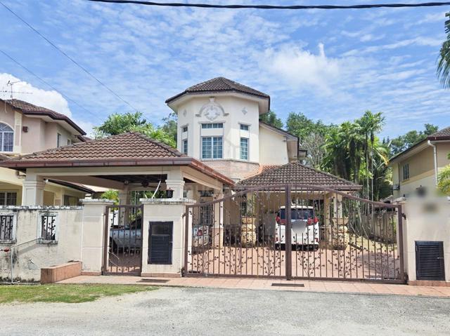 [Fully Renovated] Rumah Banglo 2 Tingkat, Taman Lavender Height 1