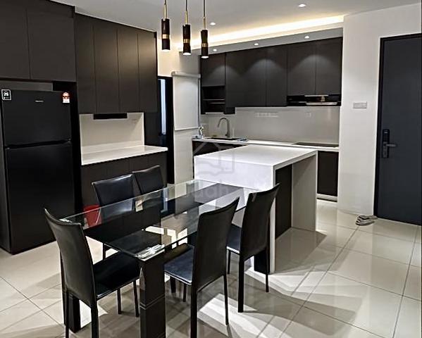 Platinum Splendor Residensi Semarak 1