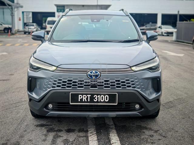 2025 Toyota COROLLA CROSS 1.8 HYBRID DEMO CAR - 2