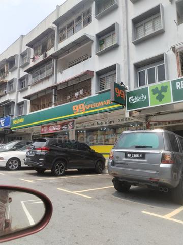Salak South Garden 1
