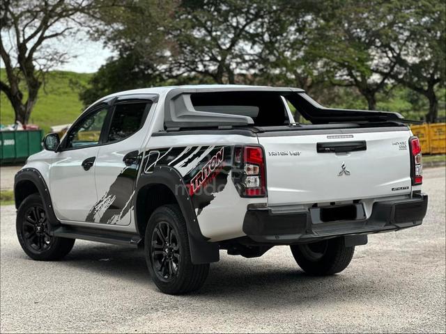 2021 Mitsubishi TRITON 2.4 VGT ATHLETE / FULL LOAN - 2