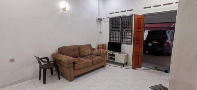 Jb Town Taman Sentosa Single Storey Terrace House For Rent 1
