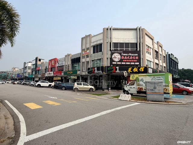 Bukit Raja Eleven Avenue Ground Floor Shoplot 1