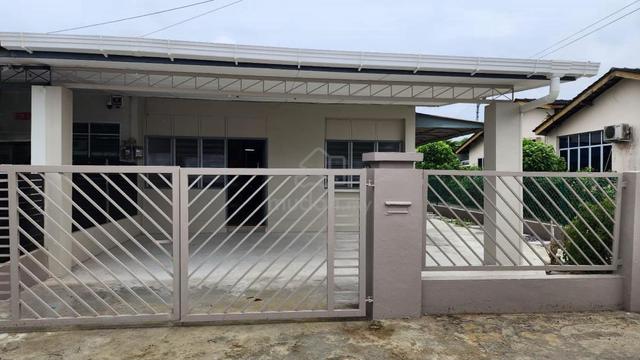 Single Storey Corner For Sale Poh Kwong Park (Nearby Green Road) 1