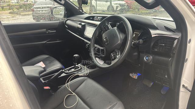 2021 Toyota HILUX 2.8 ROGUE (A) Full Loan - 4