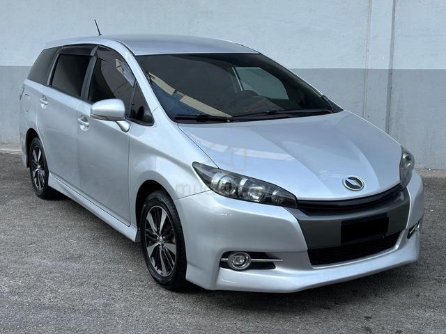 Toyota WISH 1.8 S (A) - 5