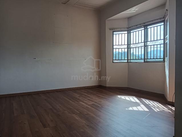 Sri Pulai 3 Sikamat Seremban 2 Sty house (4Bed3Bath full tiles) impian 1