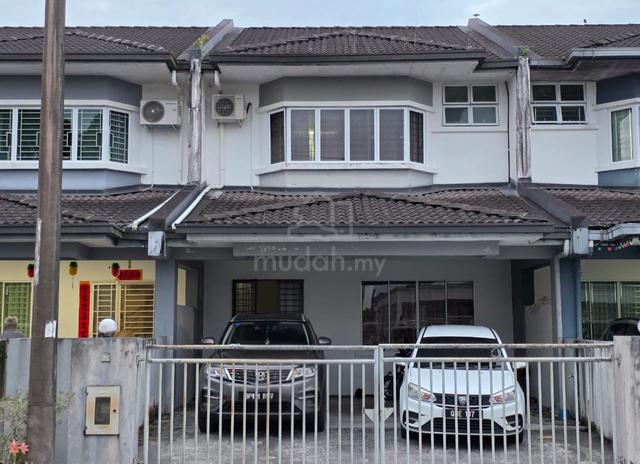Palm Villa, Kota Samarahan Double storey terrace intermediate For Sale 1