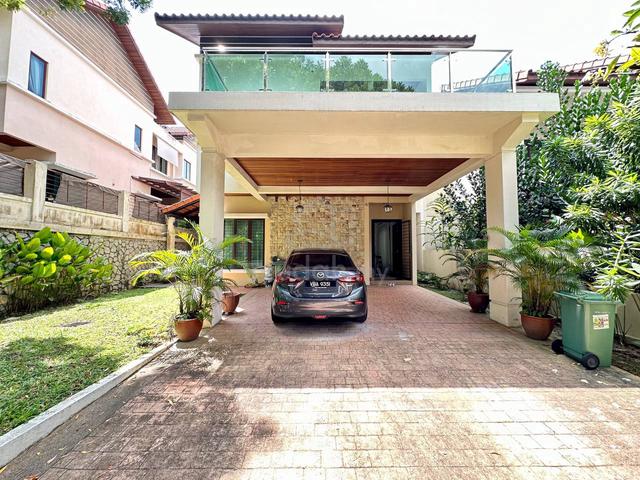 Semi Detached Double Storey Puncak Kiara Desa Sri Hartamas KL 1