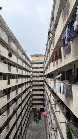 Pangsapuri Teratai (Cheras) 1