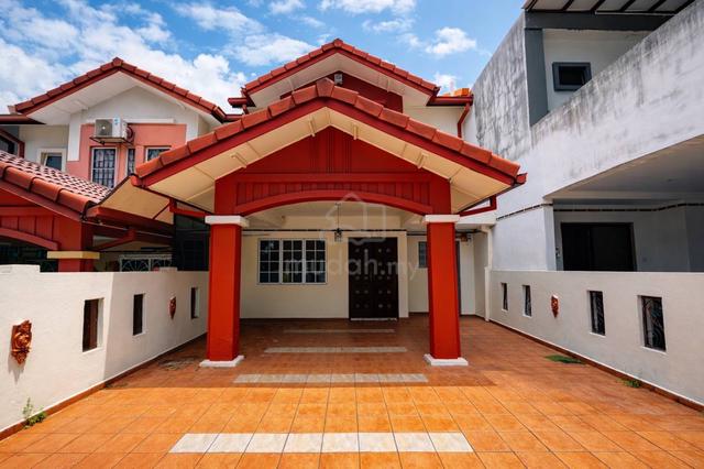 FACING OPEN GATED GUARDED 2 Sty Hse Putra Bistari Putra Heights 1