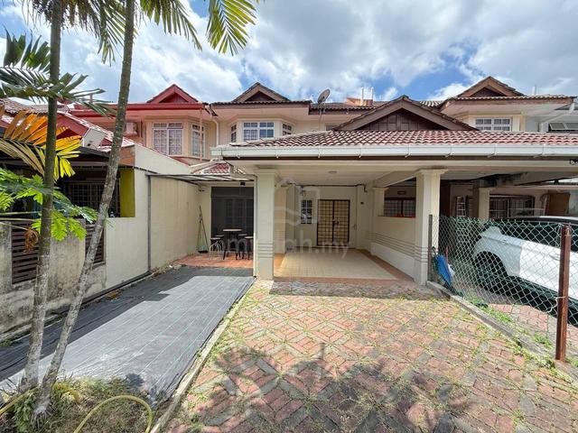 FACING OPEN - Double Storey Jalan Pekaka Seksyen 8 Kota Damansara 1