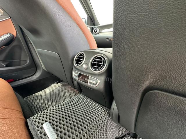 Mercedes Benz C300 AMG NOT AIRMATIC SUSPENSION - 5