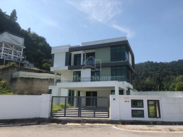 3 Storey Super Bungalow | Baymount Residence (8,342 sq feet) 1