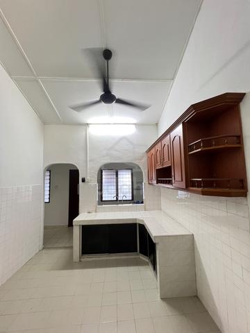 Freehold Single Storey Terrace near Hospital Kajang 1