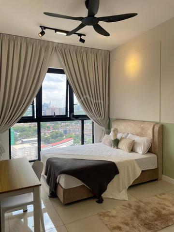 Skyline KL Big Medium Room for rent 1