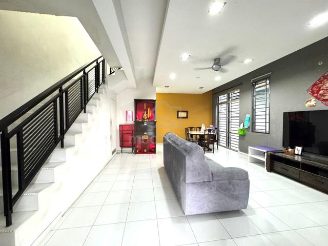 Precinct 10 @ Taman Setia Indah Double Storey Terrace Endlot For Sale 1