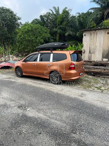 2010 Nissan GRAND LIVINA 1.8 IMPUL (A) - 4
