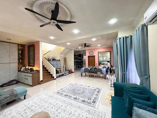 FREEHOLD Double Storey House Anjung Suasana Bandar Seri Putra Bangi 1