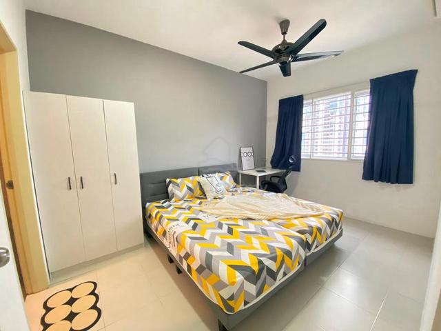 [Female] Last 1! Master room Residensi Wangsamas (Near LRT Sri rampai) 1