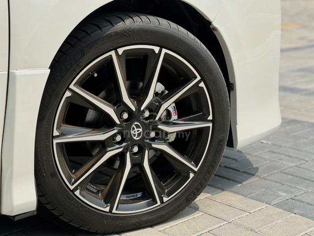 2018 Toyota VOXY 2.0 (GR SPORT) - 4