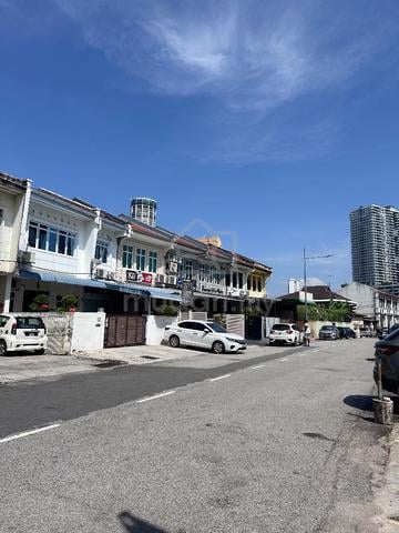 2 storey Heritage house extra land at Lorong seratus tahun georgetown 1