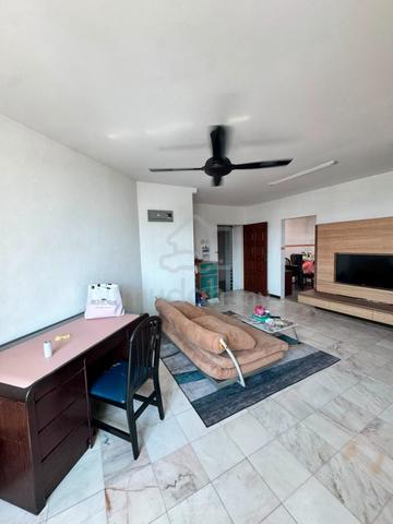 Taman Lembah Sungai Apartment 1