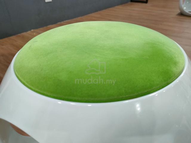 Carousel Image