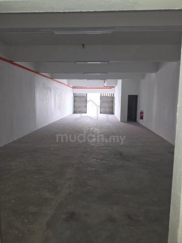 Ground floor shoplot in Jalan Pasir Puteh For Rent 1