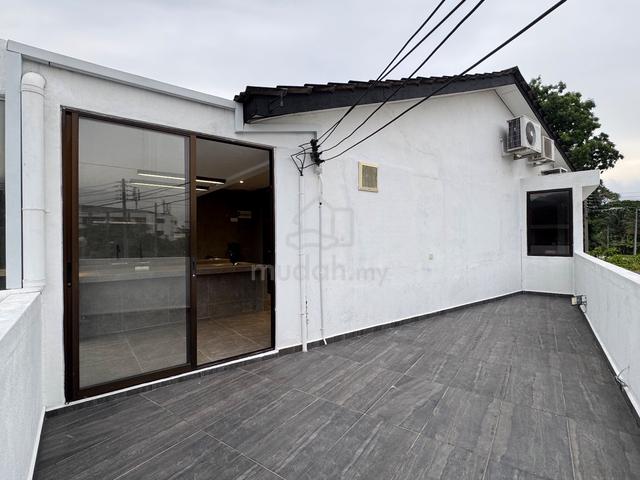 Working town house 1 room c/w 2 Carpark Bercham 4