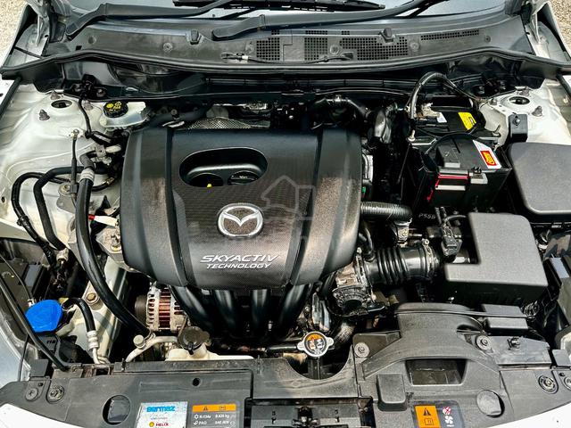 【15/2016】 Mazda 2 1.5 SKYACTIV SEDAN (A) LIKE NEW - 4